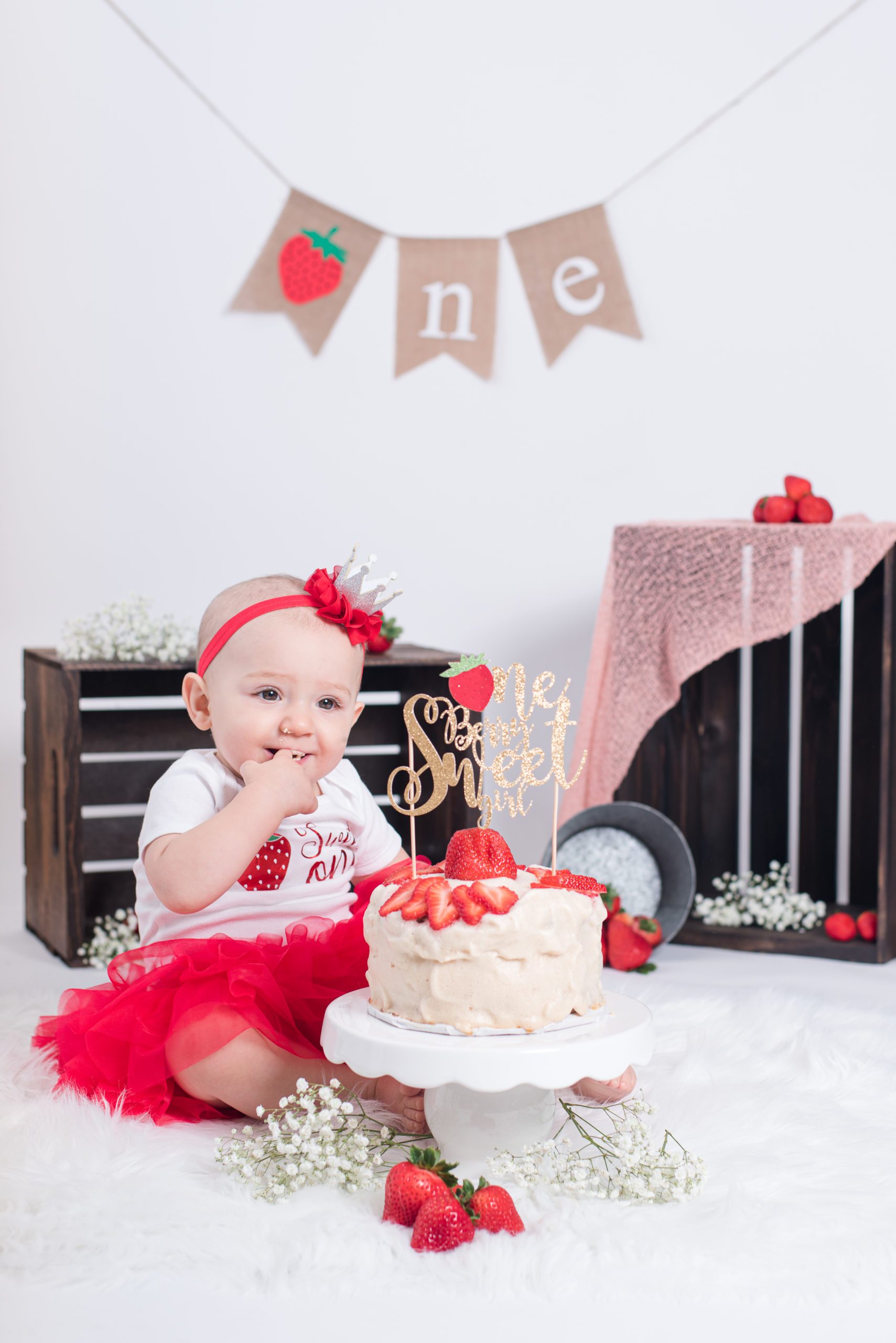 Strawberry cake smash for Annessa's first year