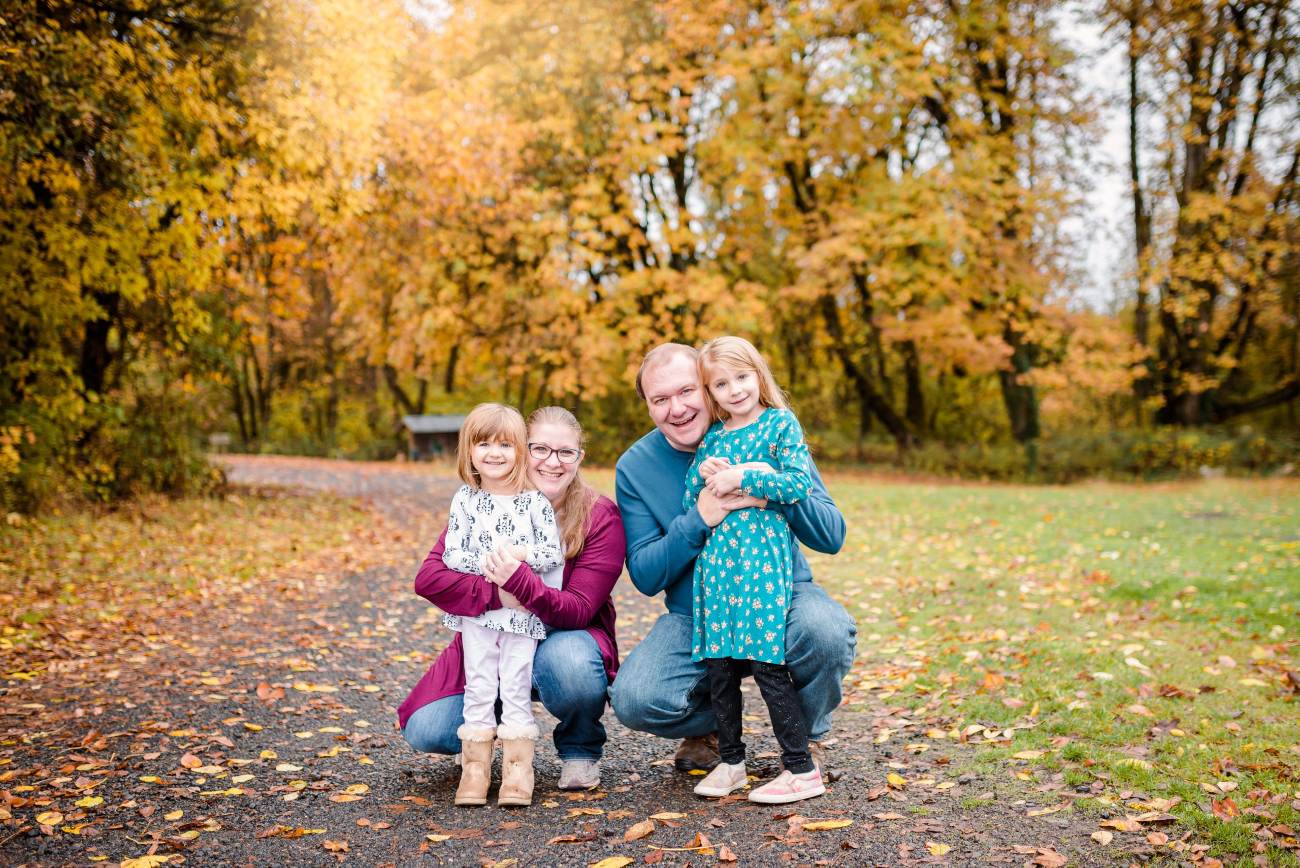 Fall family photo at Dorris Ranch in Springfield, OR